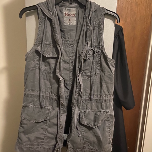 Tops! $6 each or 4 shirts/$20 - Picture 7 of 15